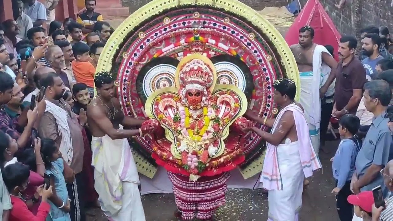Perunthatta chamundeshwari kaliyaattam last day 2022