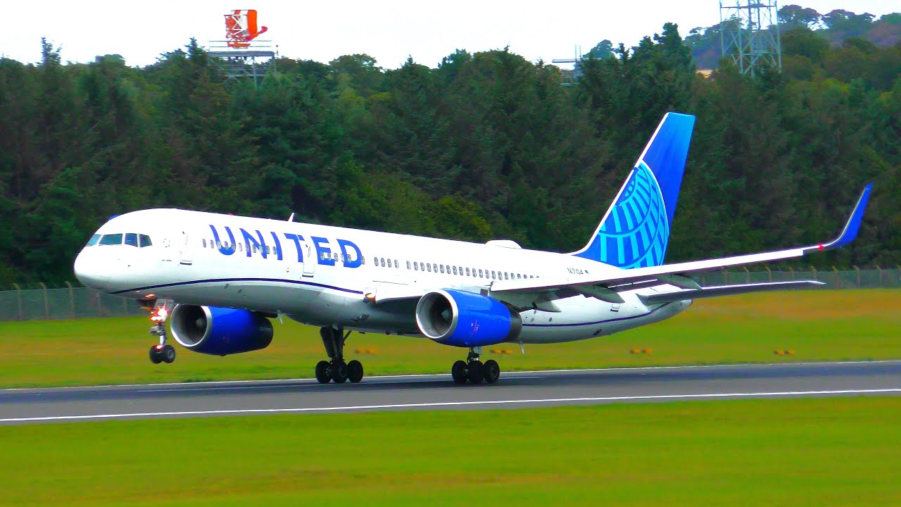 Busy Day at Edinburgh Airport, EDI | 27/08/25