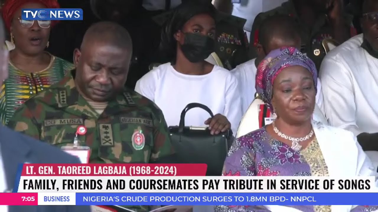 Family, Friends And Coursemates Pay Tribute To Taoreed Lagbaja In Service Of Songs