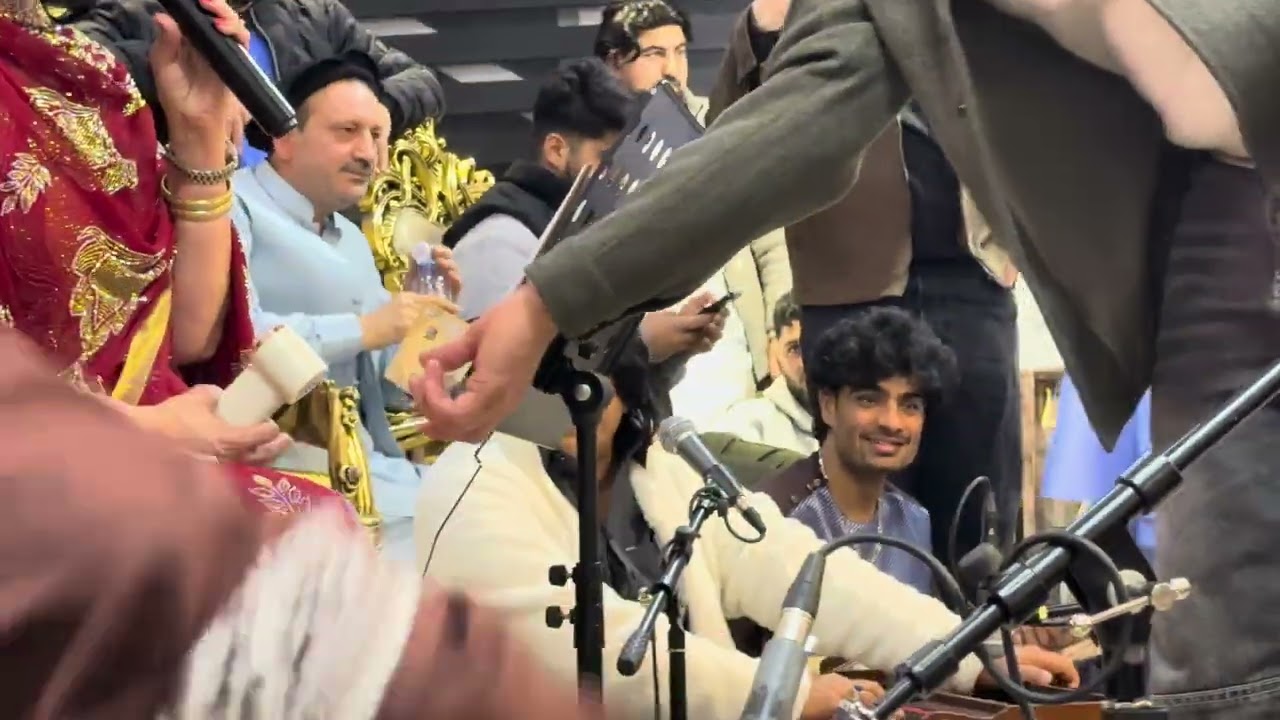Singer:Naghma and Tabla:Mustafa Ibrahimi and Ustad Ibrahim Ibrahim /ای وخته بیرته راشه یو افغان نغمه
