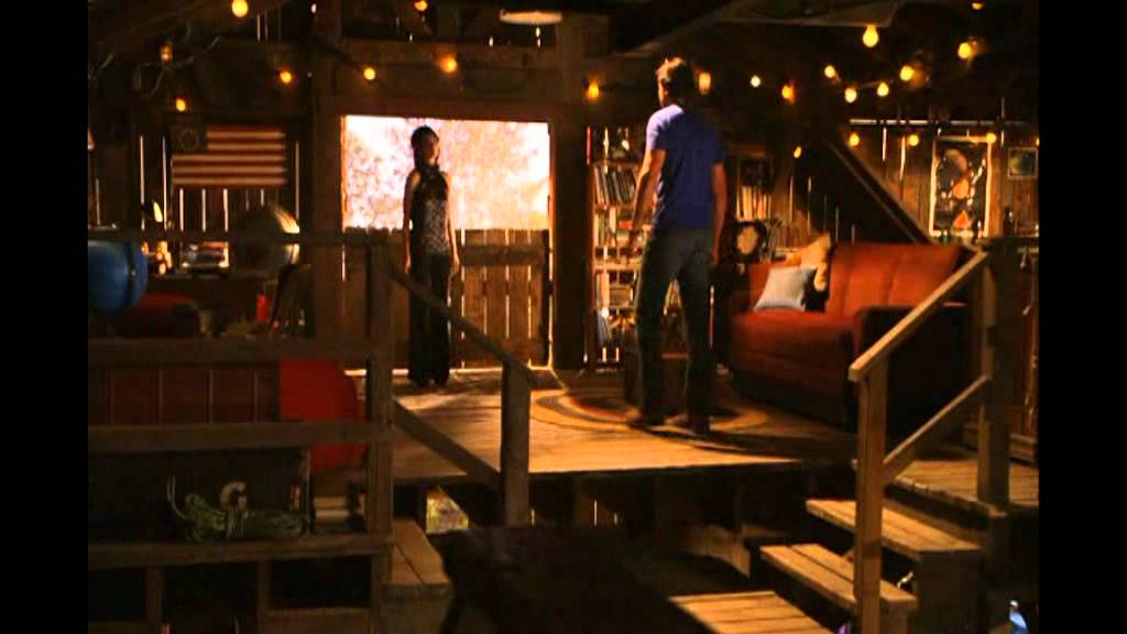 CLARK Y LANA (ULTIMA ESCENA DE LANA LANG) - SMALLVILLE