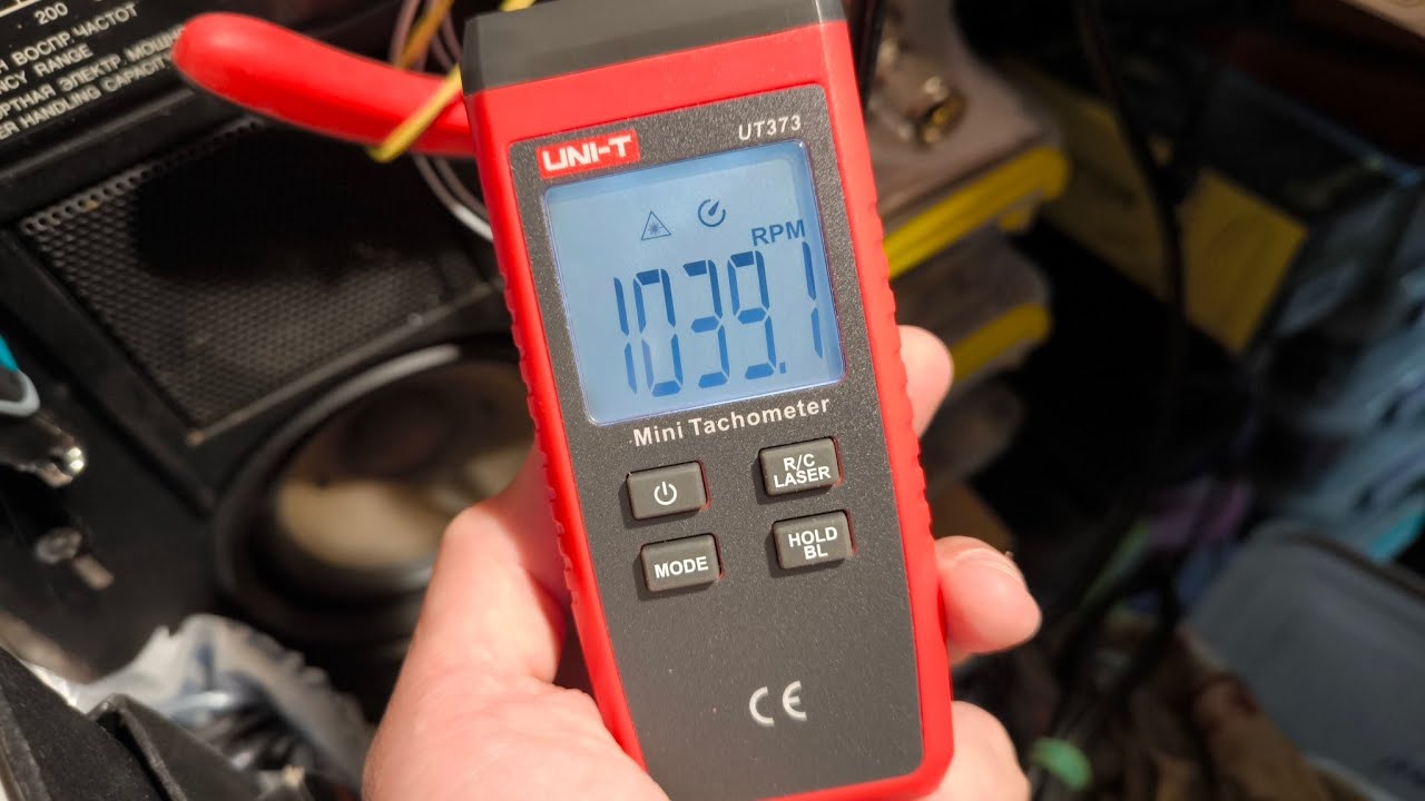 Обзор тахометр UNI-T UT373