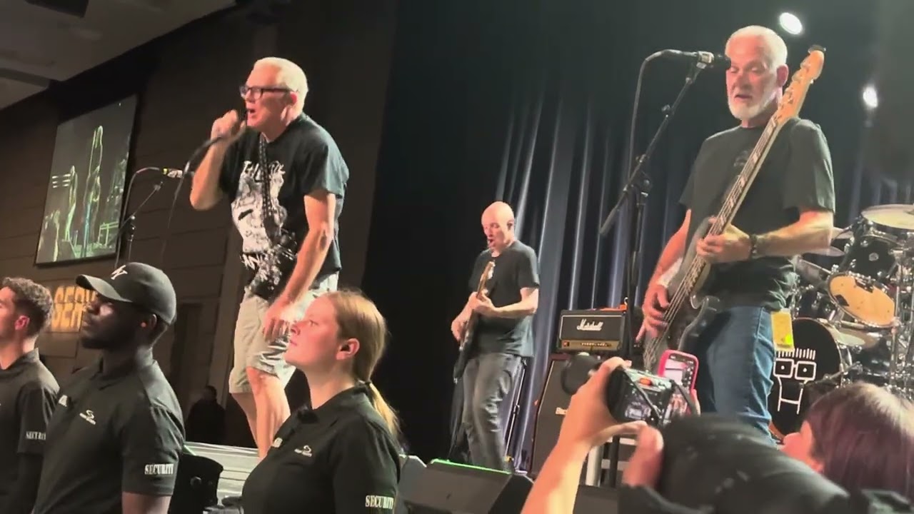 Descendents - I’m the One (Live in Moncton NB August 28, 2025)