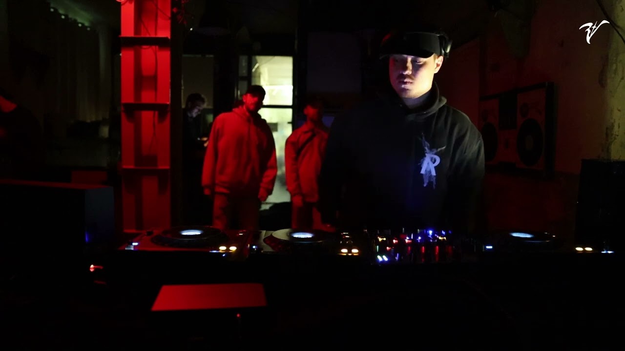 HUJUS @ Vibrant Label Showcase Recording Session