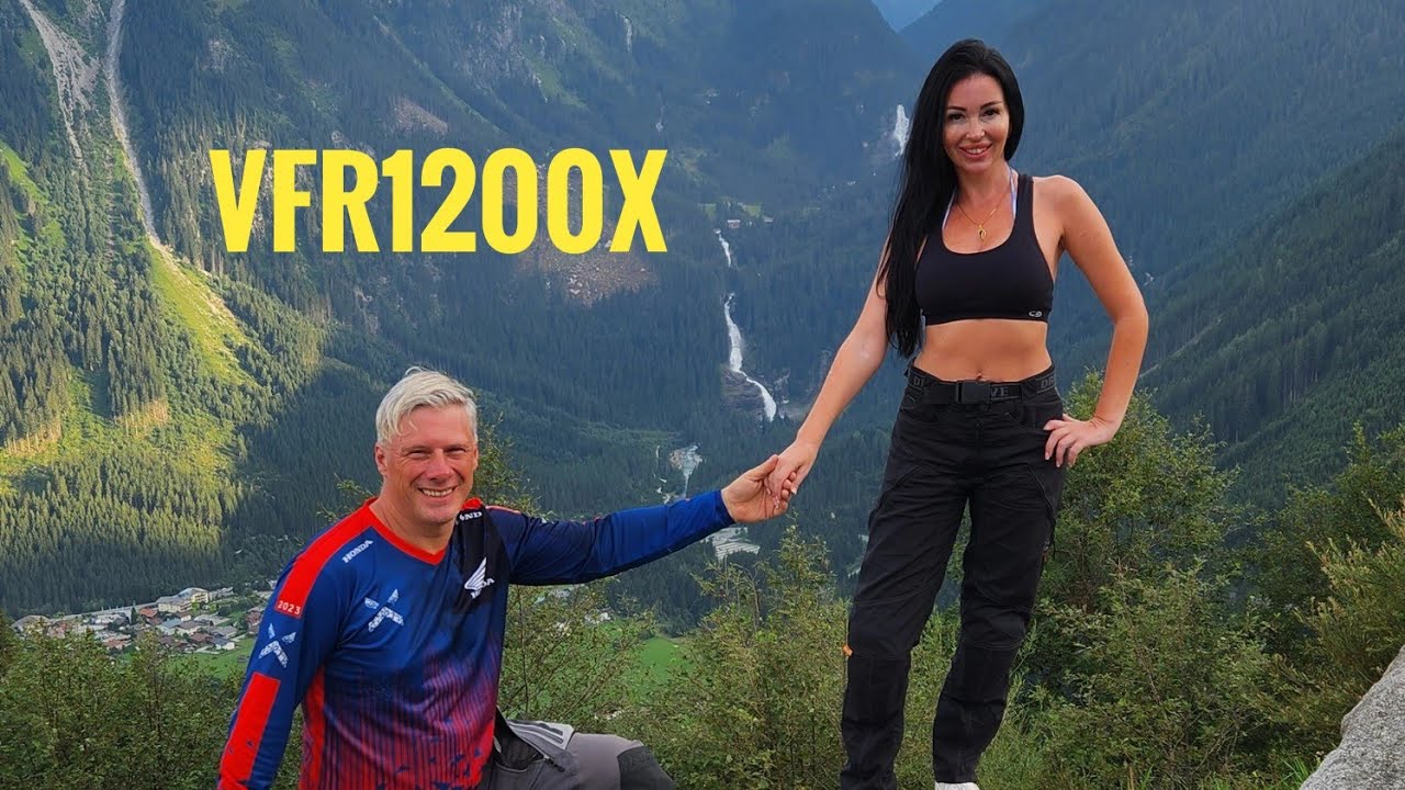 #VFR1200X На Вуфере по Европе, Ёжик вместе с Олей