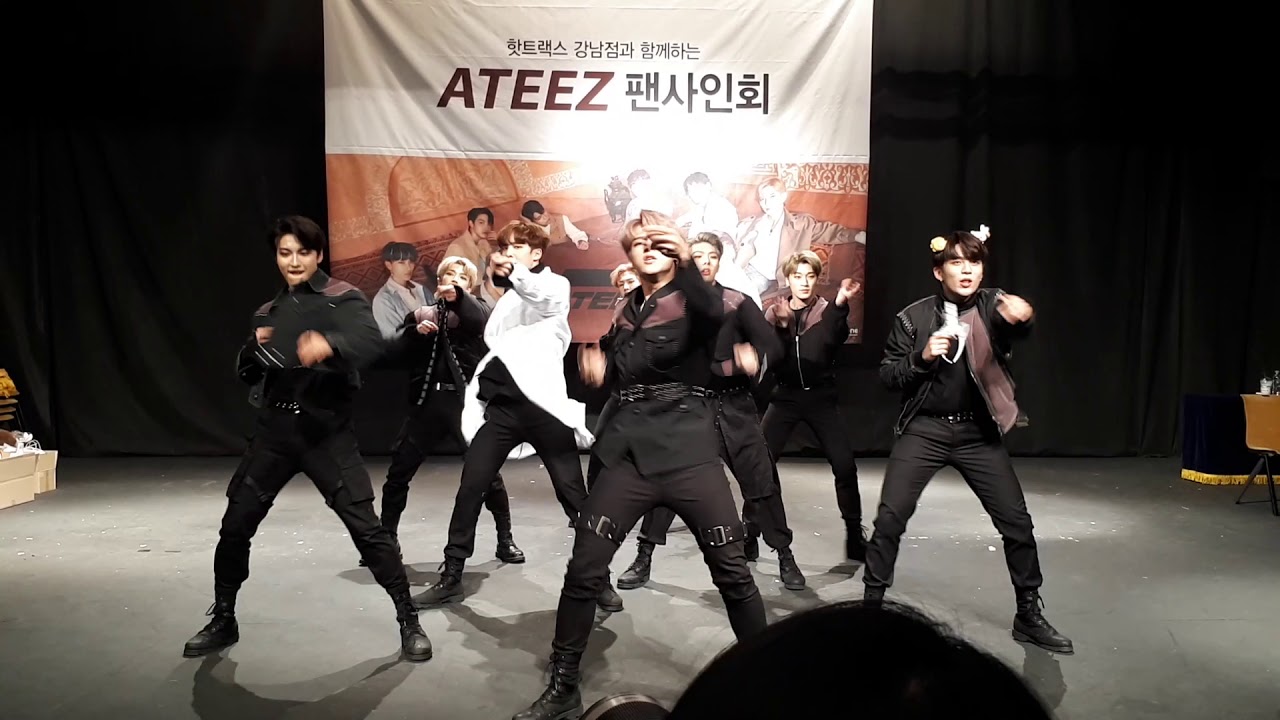 ATEEZ(에이티즈) - 'Treasure' Performance (20181111 Gangnam Fansign)