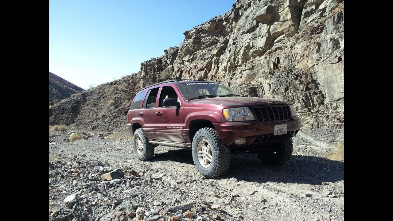 Установка подвески Jeep WJ Long Arm с лифтом 4 дюйма от IRO Grand Cherokee