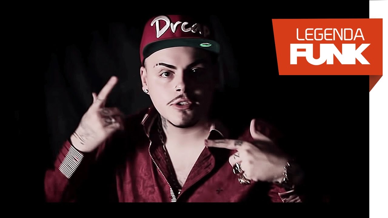 MC Ruzika - Vagando no Jardim (V&iacute;deo Clipe Oficial)
