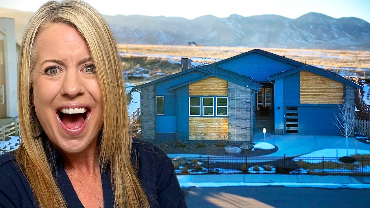 $1,000,000+ Sprawling Ranch Home in Littleton, CO