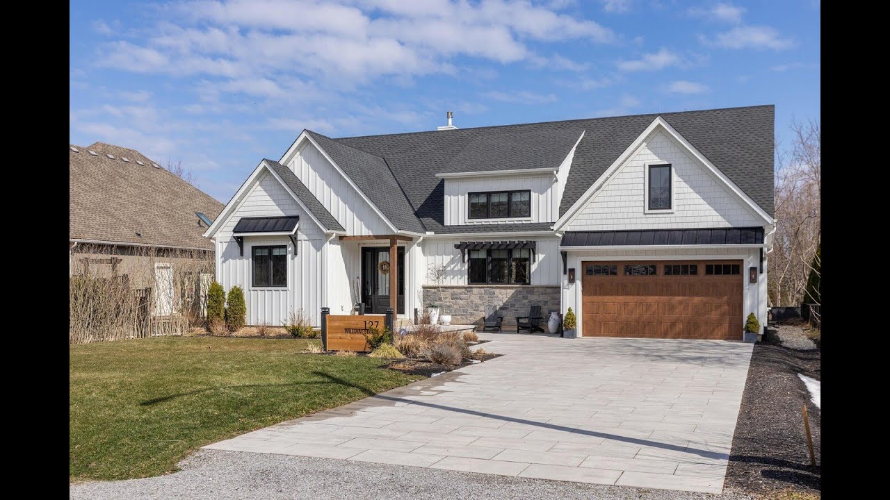 Modern Farmhouse Charm, Niagara-on-the-Lake, ON - Sotheby's International Realty Canada