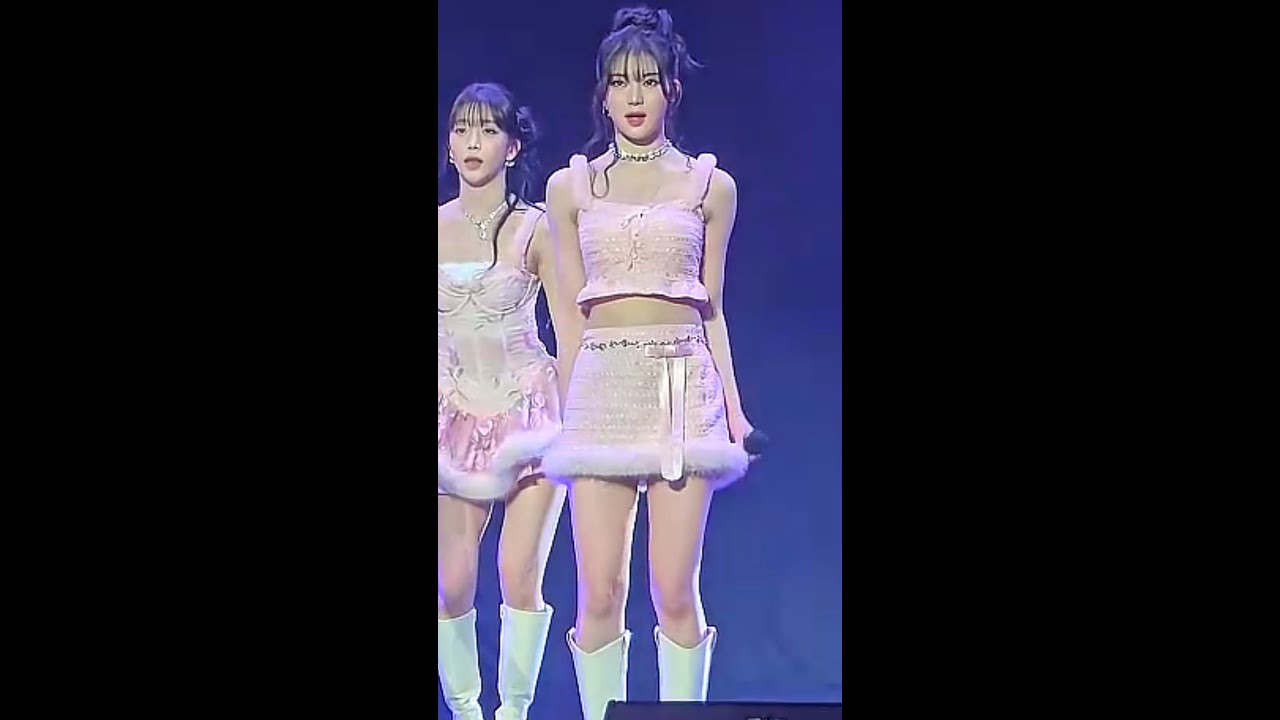 260116 Isa STAYC ''Run2u'' Fancam