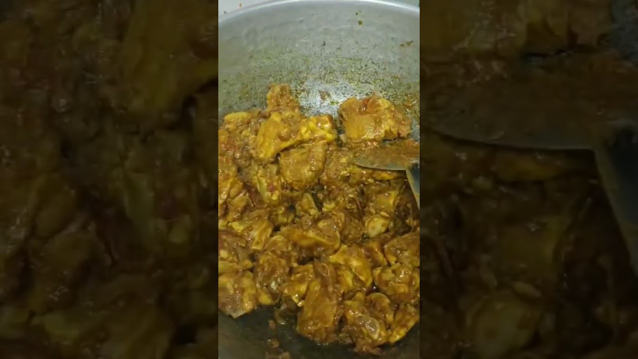 Chicken Varuthu Aracha Kozhambu 😋 | Traditional Home Style subscribe fir more recipes 
