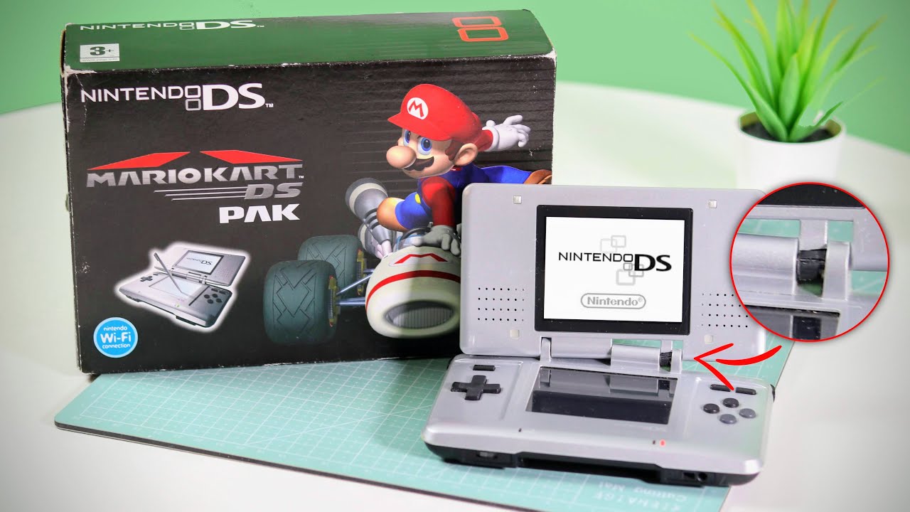 Repairing my childhood Nintendo DS (2005)