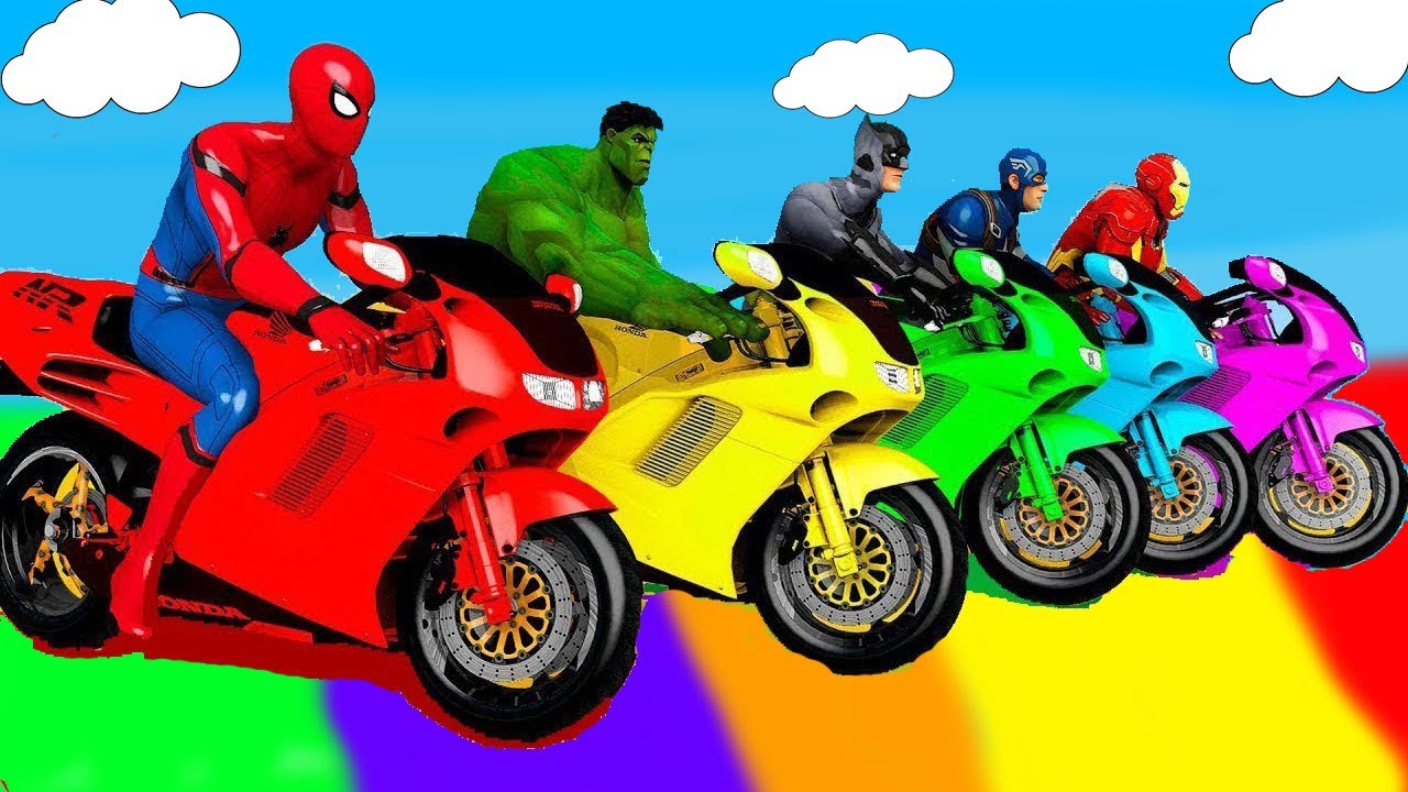 الأبطال الخارقين على القضبان دوامة قمع جسر 🏍️🐱‍SPIDER MAN!on Motorcycle in Spiral Bridge Stunt Rid