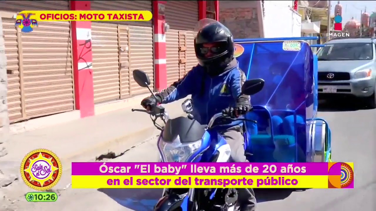 La agitada vida de un moto taxista | Sale el Sol