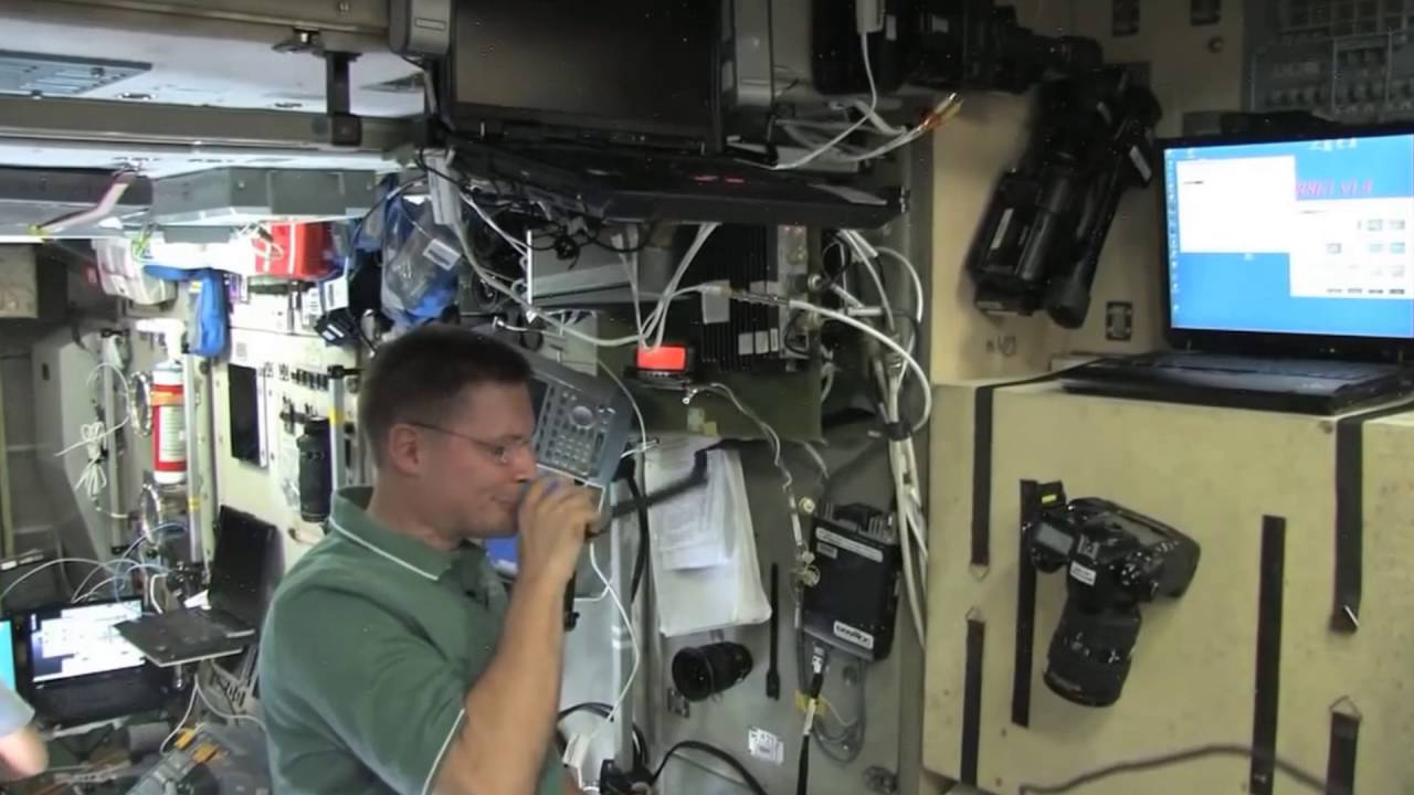 Truly Weightless on the ISS??  [Space is Fake] [(more) Flat Earth Proof]...