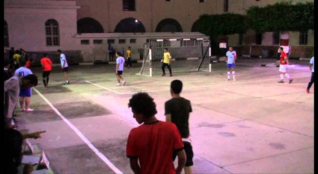 2-7 اولاد الملك VS السيدة العجوز