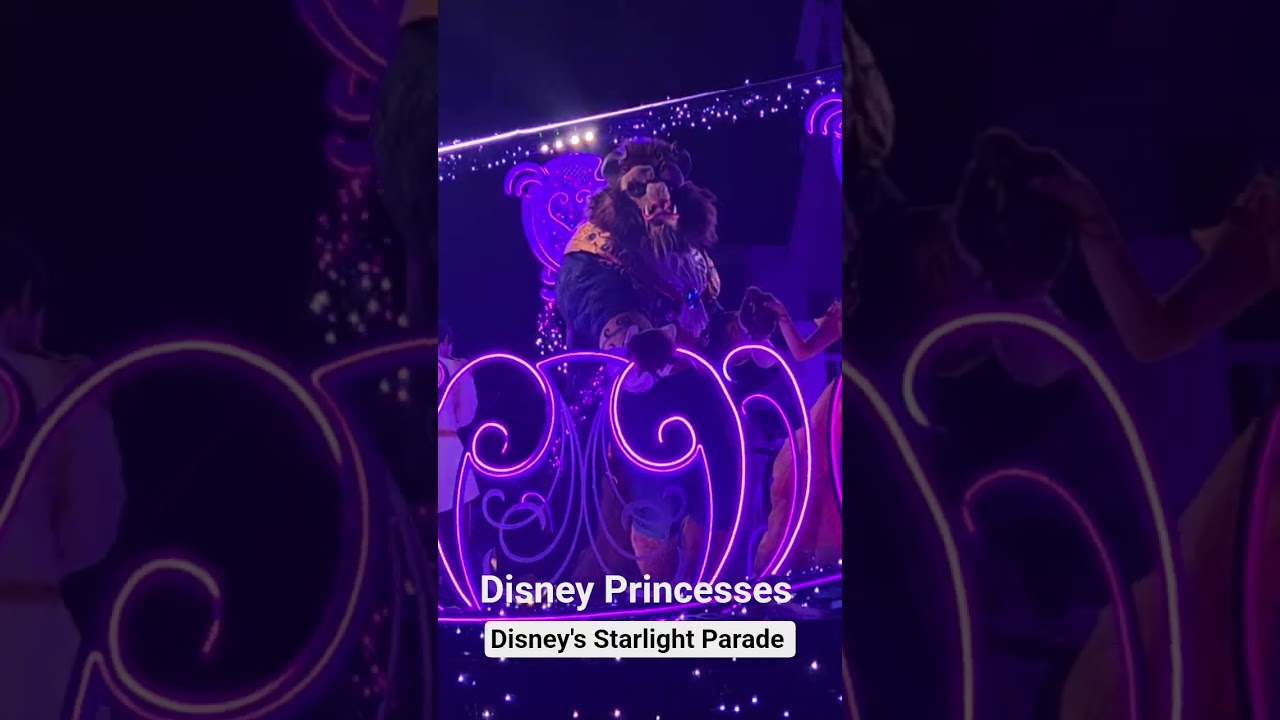 Glowing Disney Princesses Light up the night in Disney's Starlight Parade!#disneystarlightparade