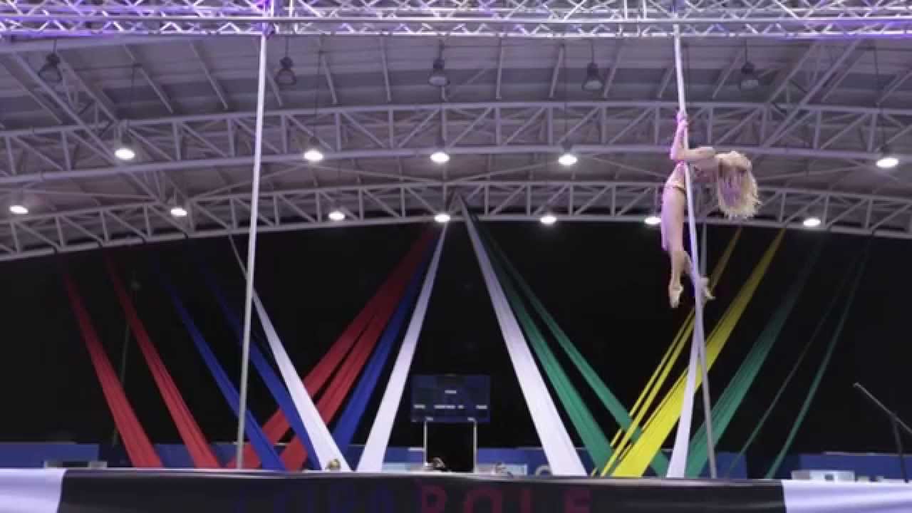 Pole dance, improvisation - Anastasia Skukhtorova