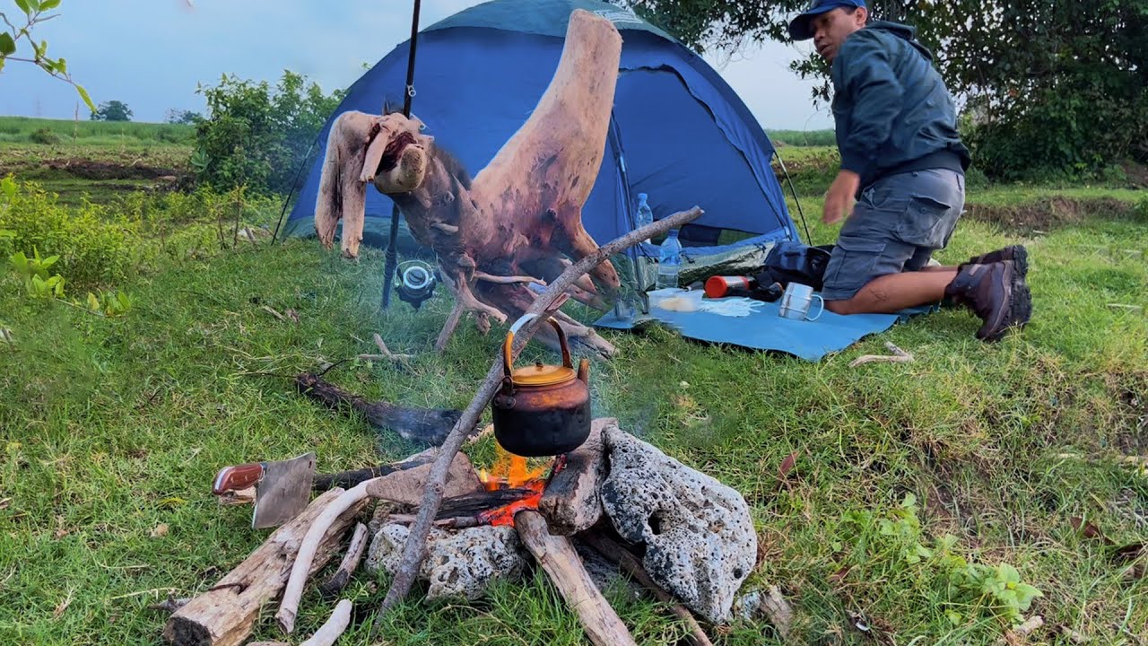 SOLO Camping & Fishing on the North Coast of Java, Indonesia.