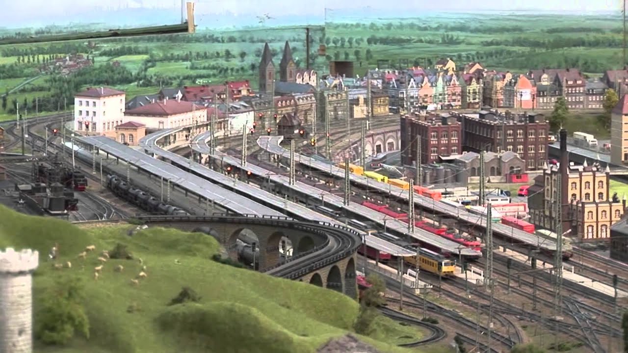 modelbaan museum in Nienoord te Leek (Groningen) (Deshaked)