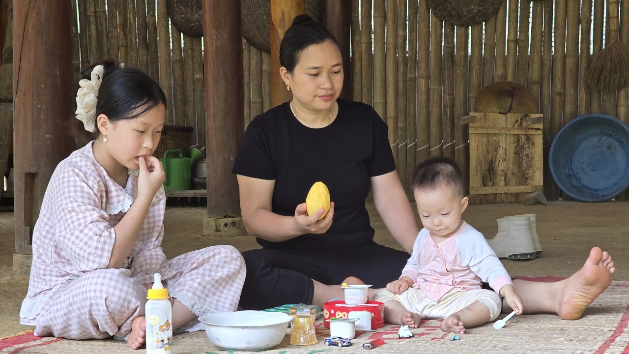 Building a Bean Trellis - Harvesting Fresh Greens & Cooking Spicy Noodles with Daughter | L&yacute; Thị Ca