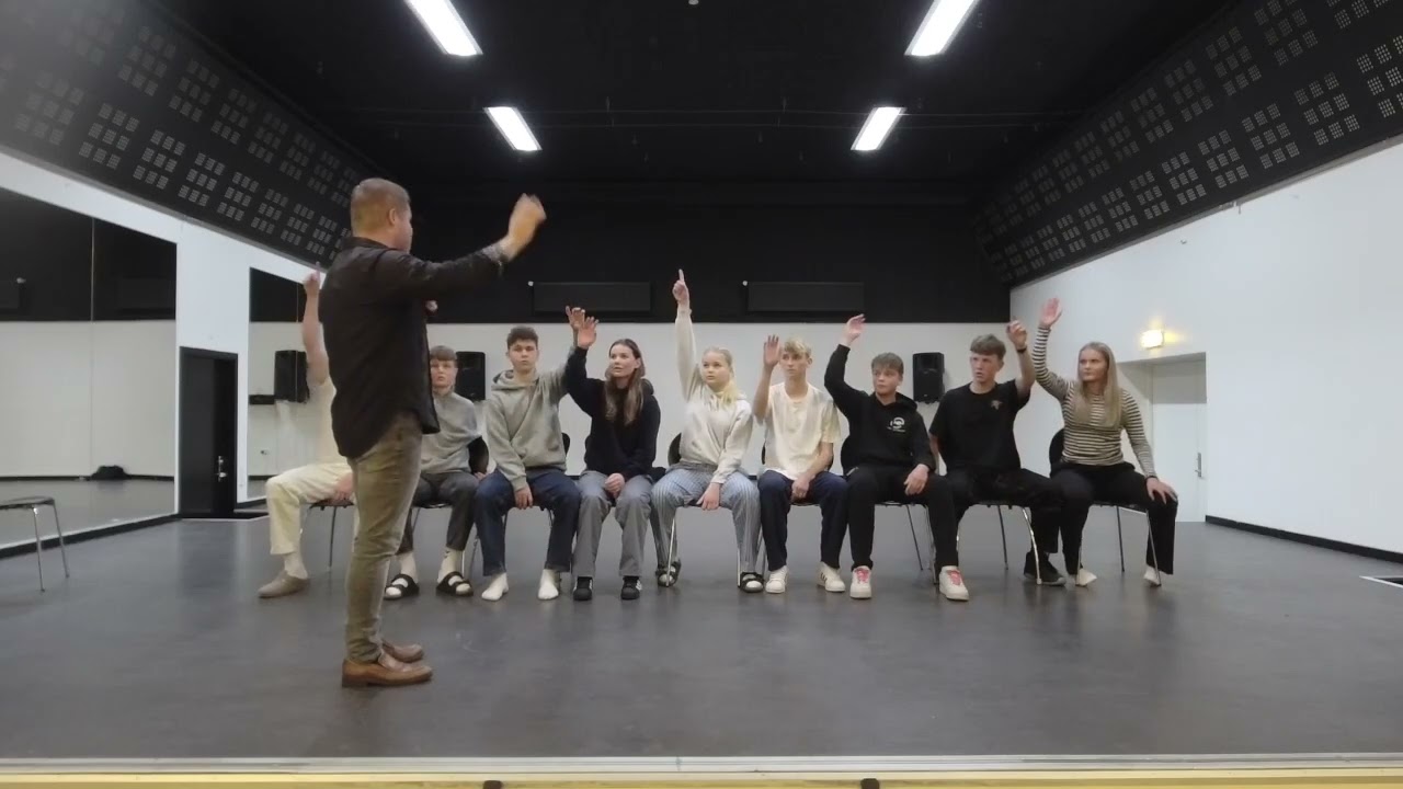 Martin Castor Hypnoseshow Hald Ege Efterskole januar 2023