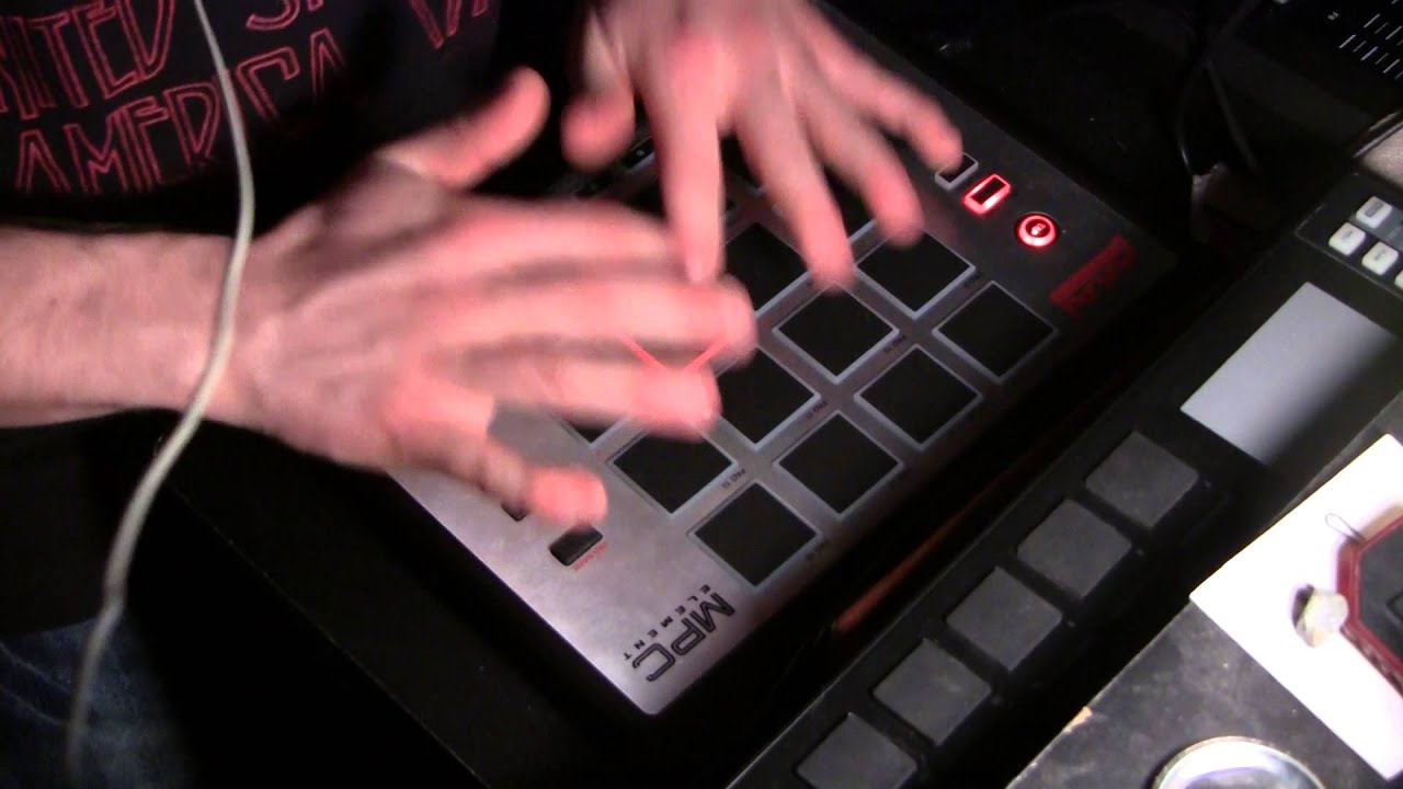 Akai MPC Element-trying it out