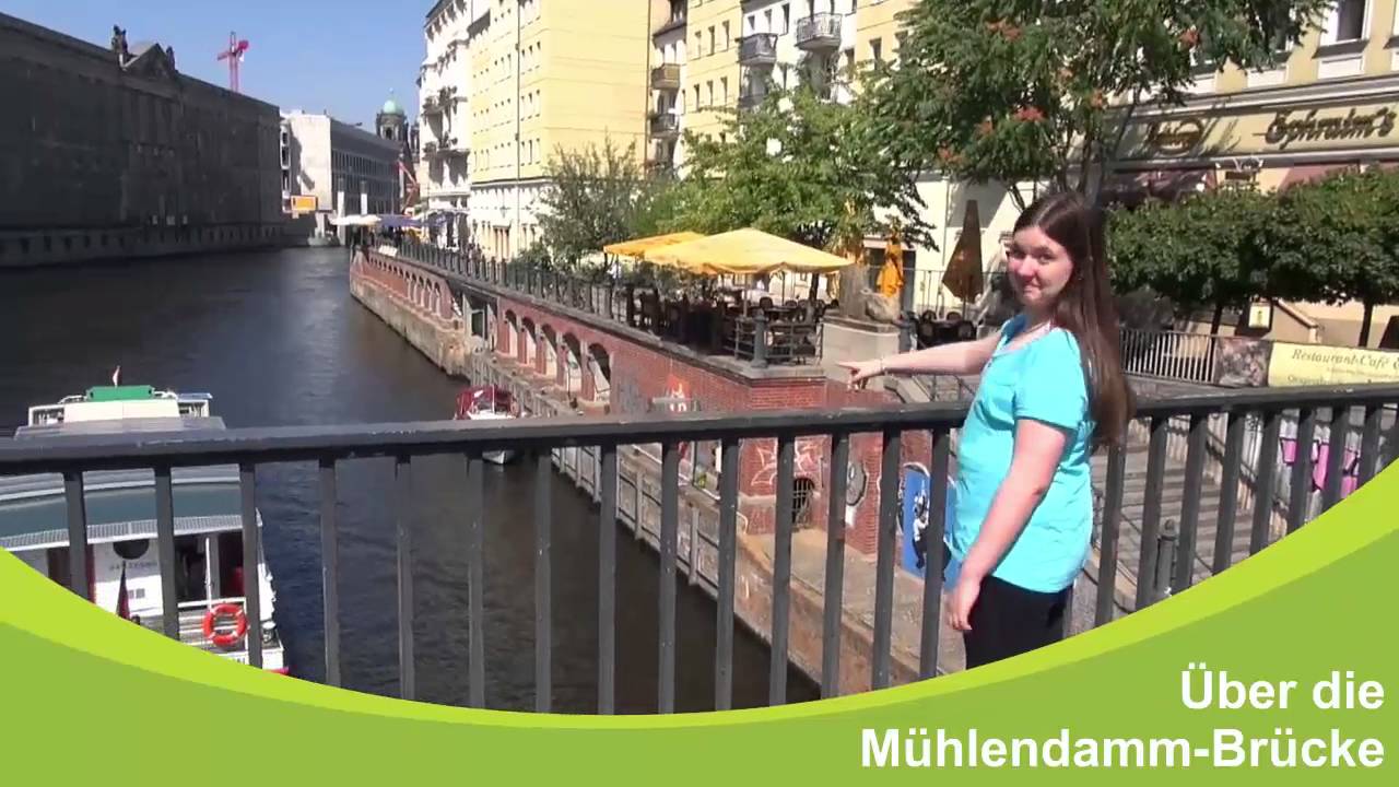 fragFINN-Kinderreporterin Emily zeigt den Weg in unser B&uuml;ro!