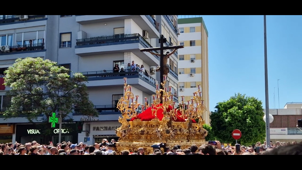 Cristo de la sed por la avenida Eduardo Dato de Sevilla 2023