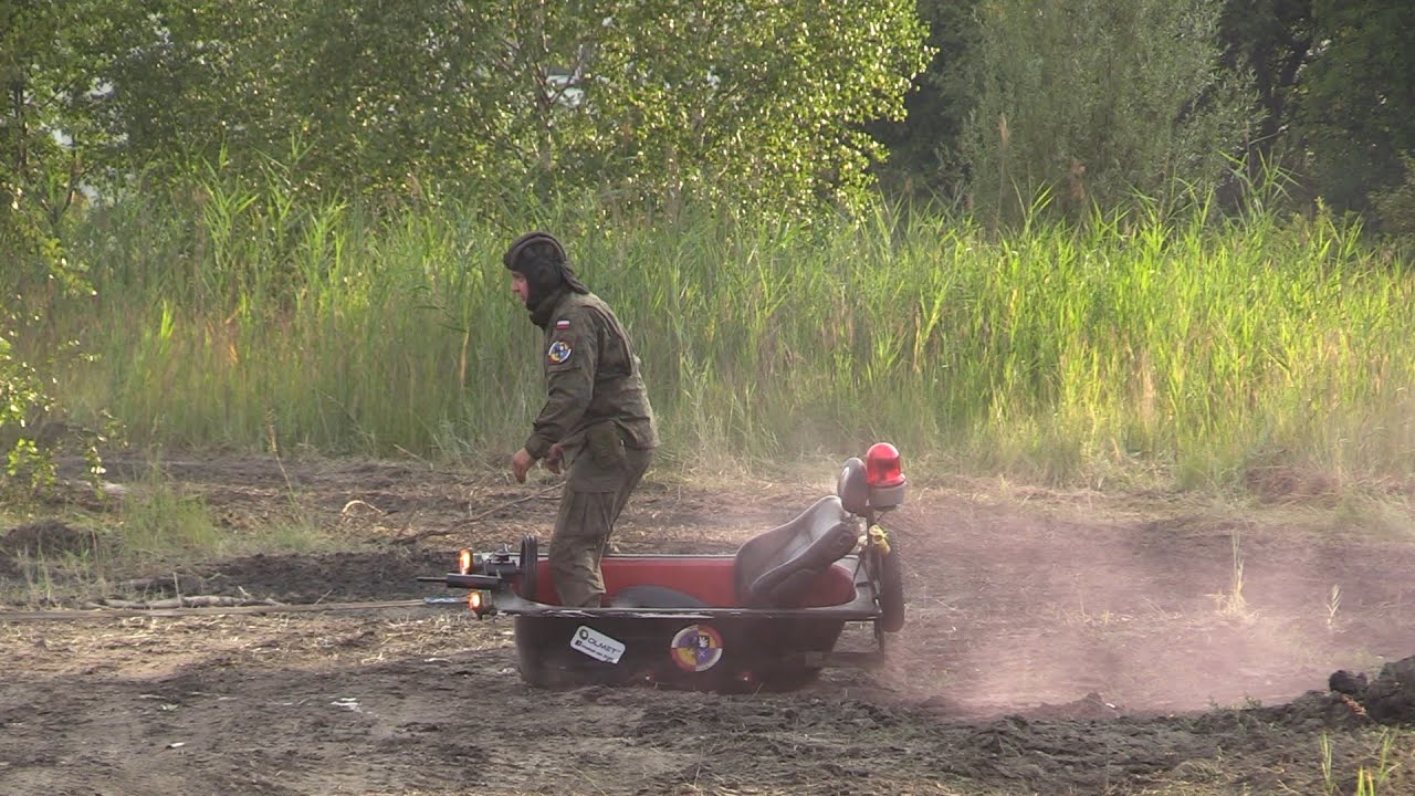 Pojazd specjalny - Wanna / Special vehicle... bathtub :) - Zlot Militarny w Trzebini - 2019