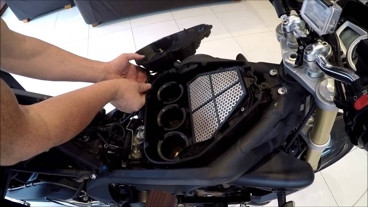 Fitting a Quick shifter to a Street triple