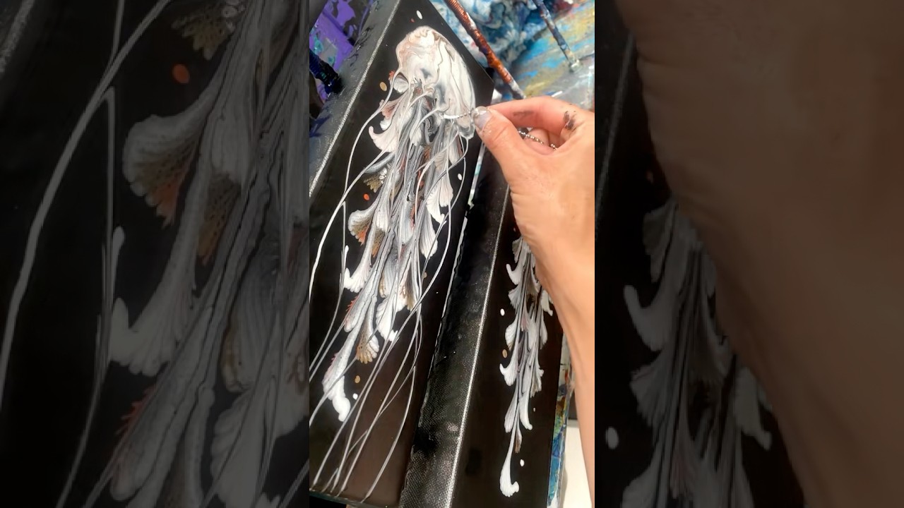 Fluid art chain pull jellyfish painting #art #fluidart #painting #fluidart