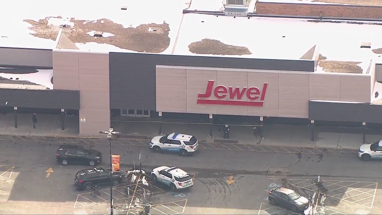 Three shot during robbery at Jewel-Osco on South Side