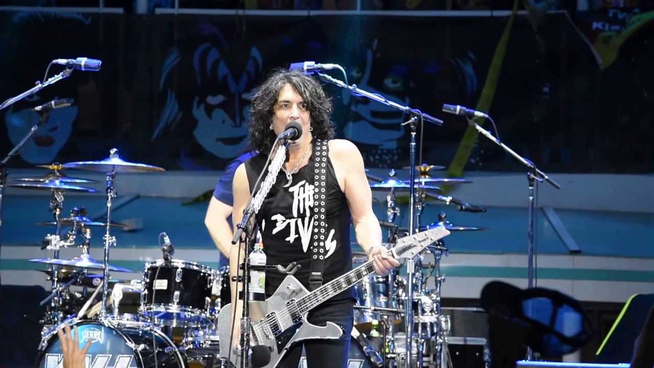Kiss Kruise VI – Outdoor Show, part 11 of 11: Shout It Out Loud