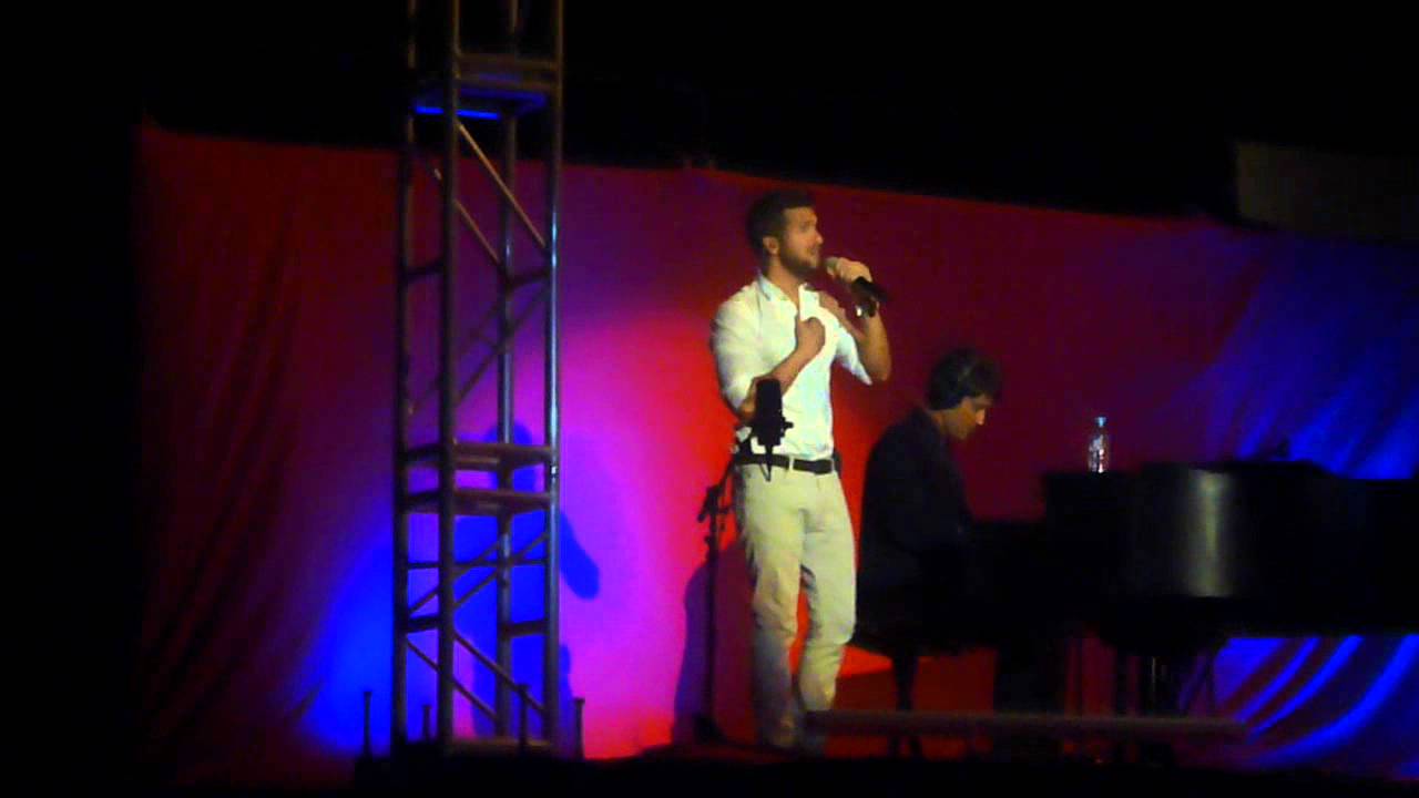 Pablo Alborán-Deja de volverme loco-Málaga 2012