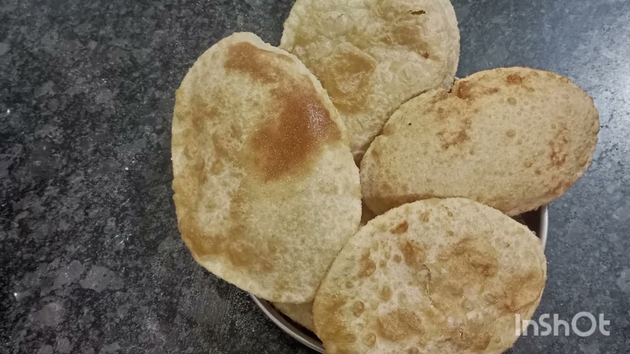 ಉತ್ತರ ಕರ್ನಾಟಕ ಸ್ಪೆಷಲ್ ಹುರಕ್ಕಿ ಹೋಳಿಗೆ |Hurakki Holige|Navanakki Holige|