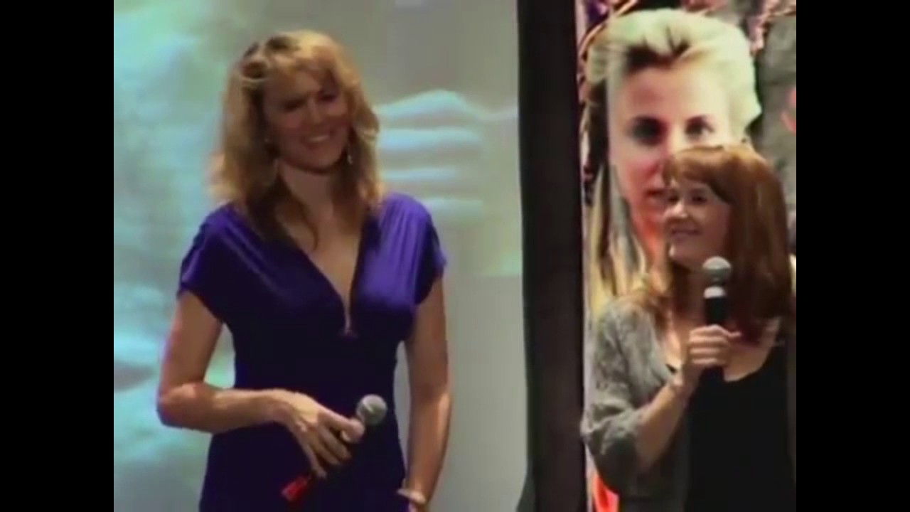 Lucy and Renee-Grooving into Burbank-Xena Convention2008(перевод)