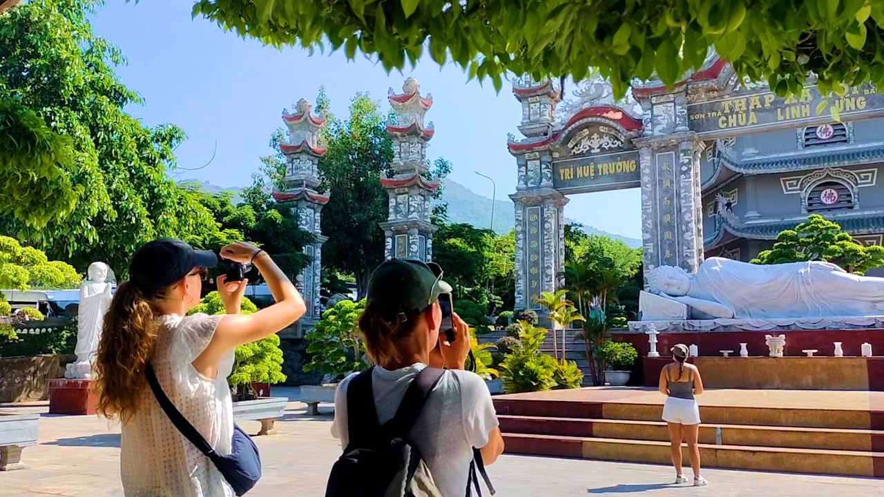 Sáng Mùng 3 Âm Mở Kinh Cầu An Rất Linh Nghiệm Mẹ Hộ Trì Công Danh Phát Vượng Tiền Vô Như Nước !
