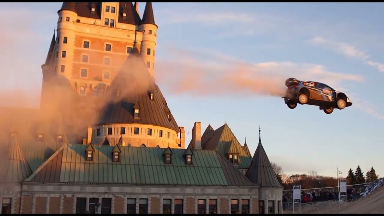 AI fun Rally car jump over the Chateau Frontenac LOL