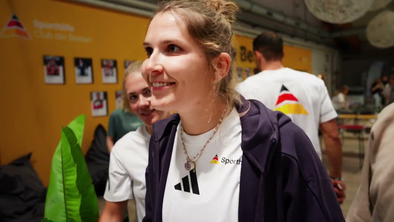 Sporthilfe als Erfolgsbeispiel für interaktive B2B-Events 🚀 #stickeralbum #teamspirit #firmenevent