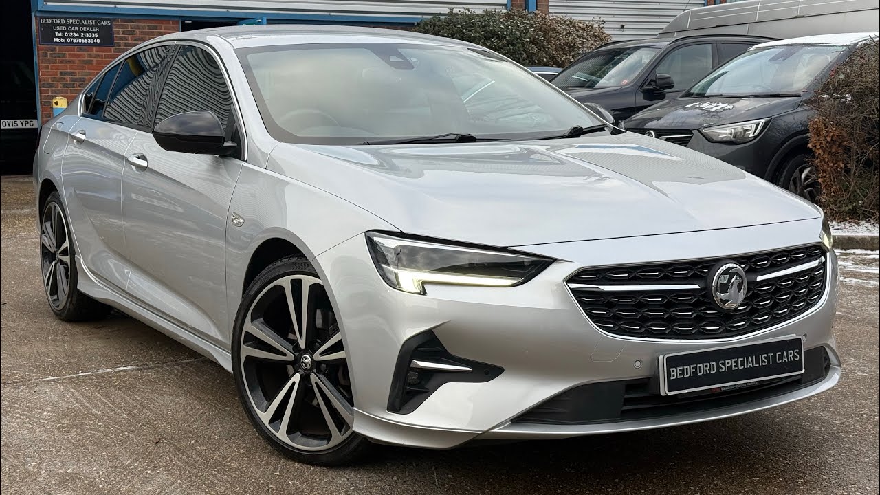 2021 Vauxhall Insignia 