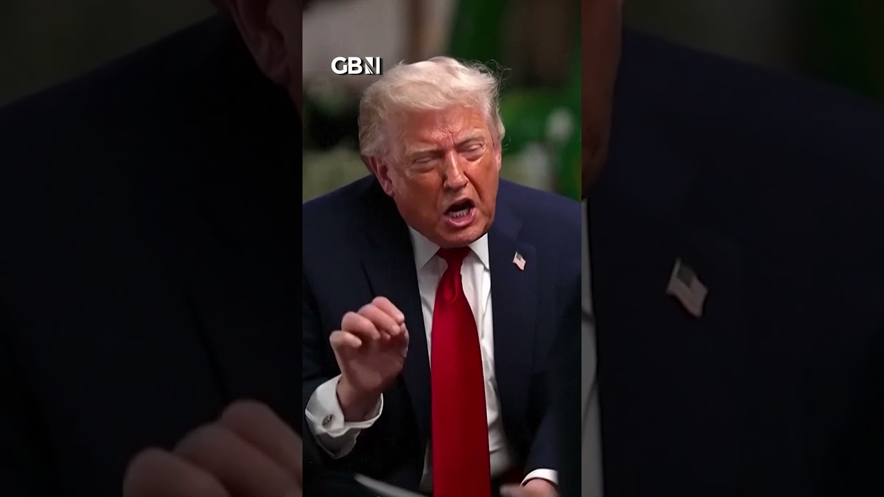 СМОТРИТЕ: Дональд Трамп резко прерывает интервью &mdash; &laquo;С меня хватит!&raquo;