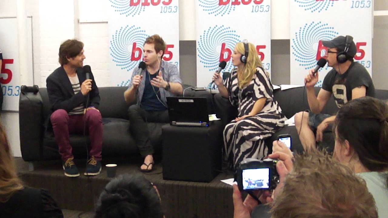 Darren Hayes Interview - B105 Brisbane Friday 28th October 2011