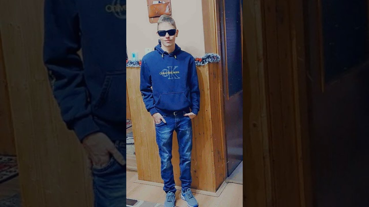 Zenész Csabi vasárnapi csárdás egyveleg🎹🎹￼