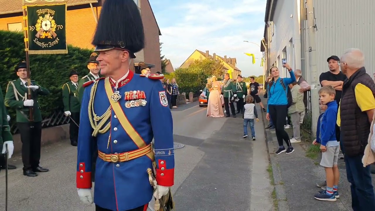 Schützenfest VHV Laach 2023 - Parade am 15.09.2023