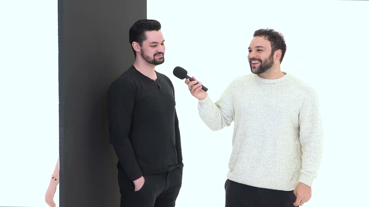 NAMORO ÀS CEGAS COM RAPHAEL GHANEM, LETÍCIA LEAL E 5 PRETENDENTES!