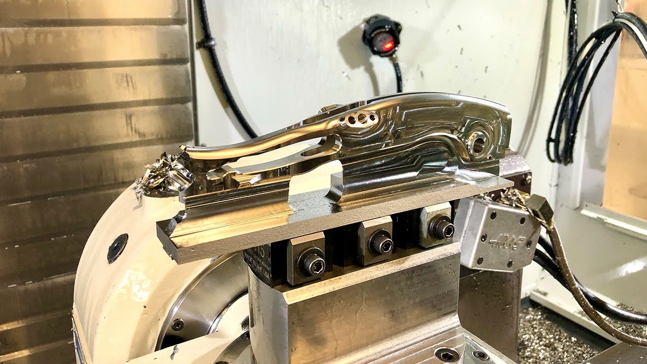 Machining Complex Medical Devices on Haas VF-4SS with 5-Axis