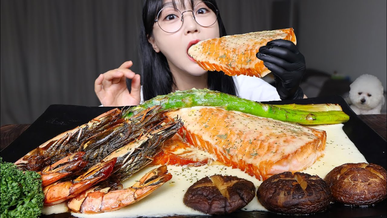Лосось гриль со сливочным соусом🤍Mukbang ASMR