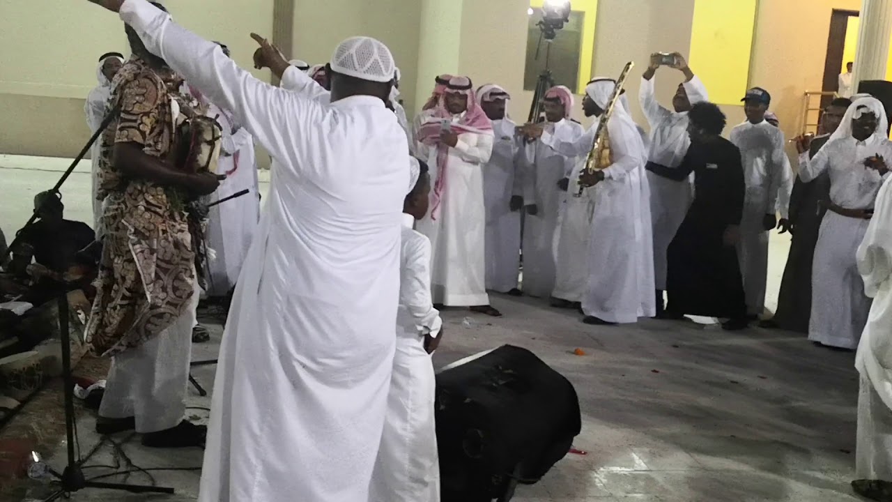 زواج علي مزهود